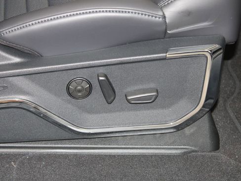 New 2026 Ford F250 Platinum image 31