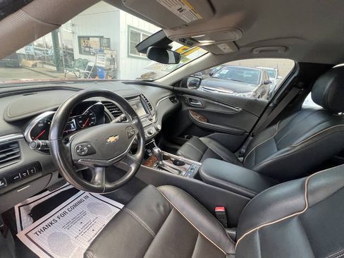 Used 2015 Chevrolet Impala LTZ FWD image 19