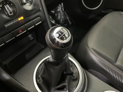 Used 2012 Volkswagen Beetle 2.5 image 26