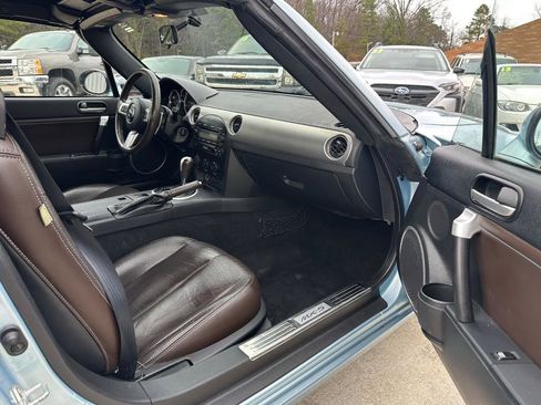 Used 2008 MAZDA MX-5 Miata image 13