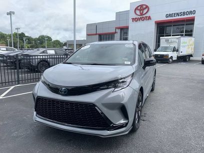 Used 2025 Toyota Sienna XSE