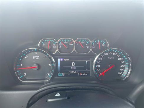 Used 2015 Chevrolet Suburban LTZ AWD/4WD image 19