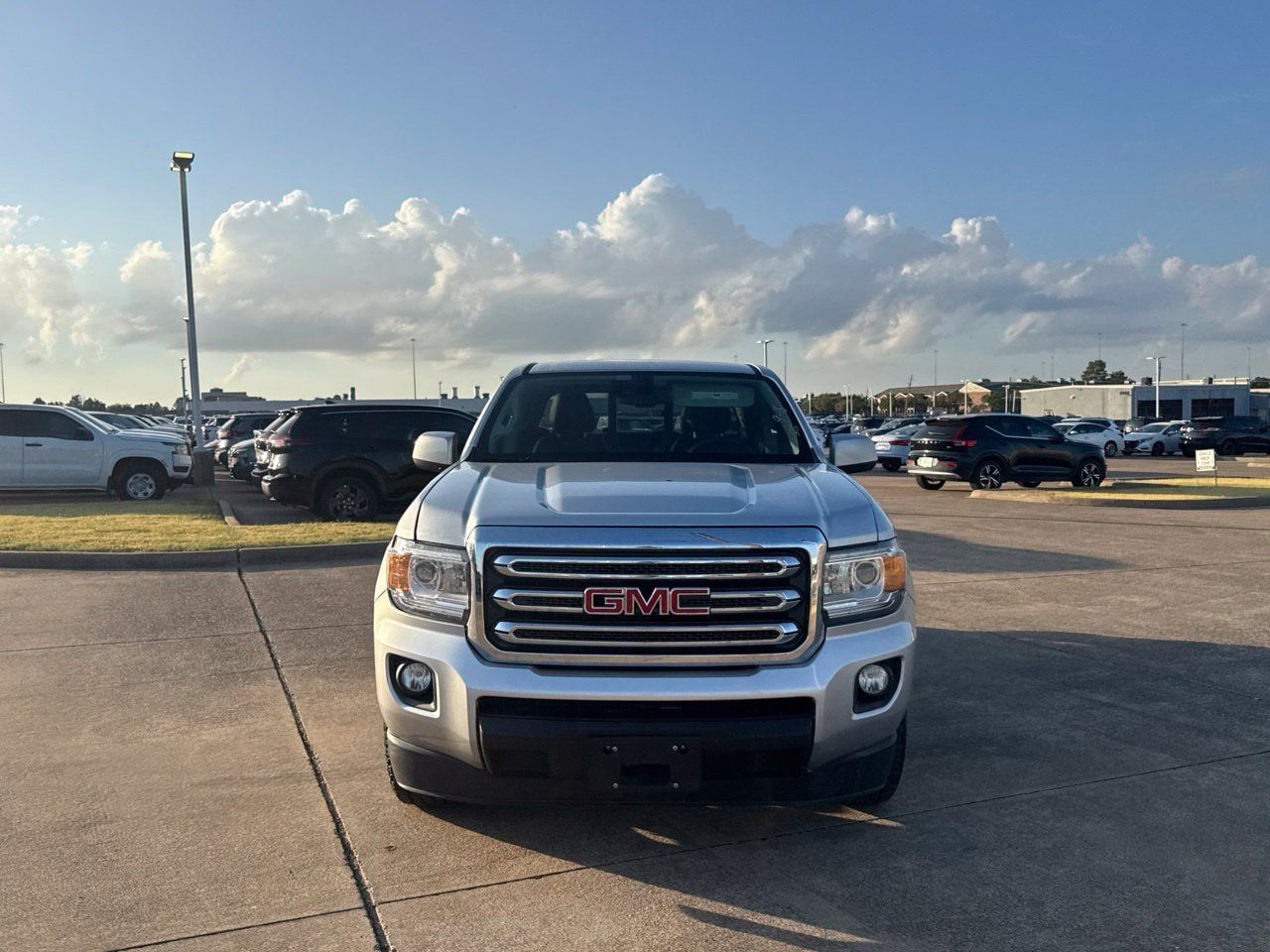 Used 2018 GMC Canyon SLE w/ SLE Convenience Package RWD image 6