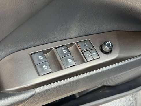 Certified 2021 Toyota Camry SE FWD image 17