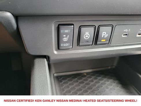 Certified 2025 Nissan Frontier SV w/ SV Convenience Package AWD/4WD image 28