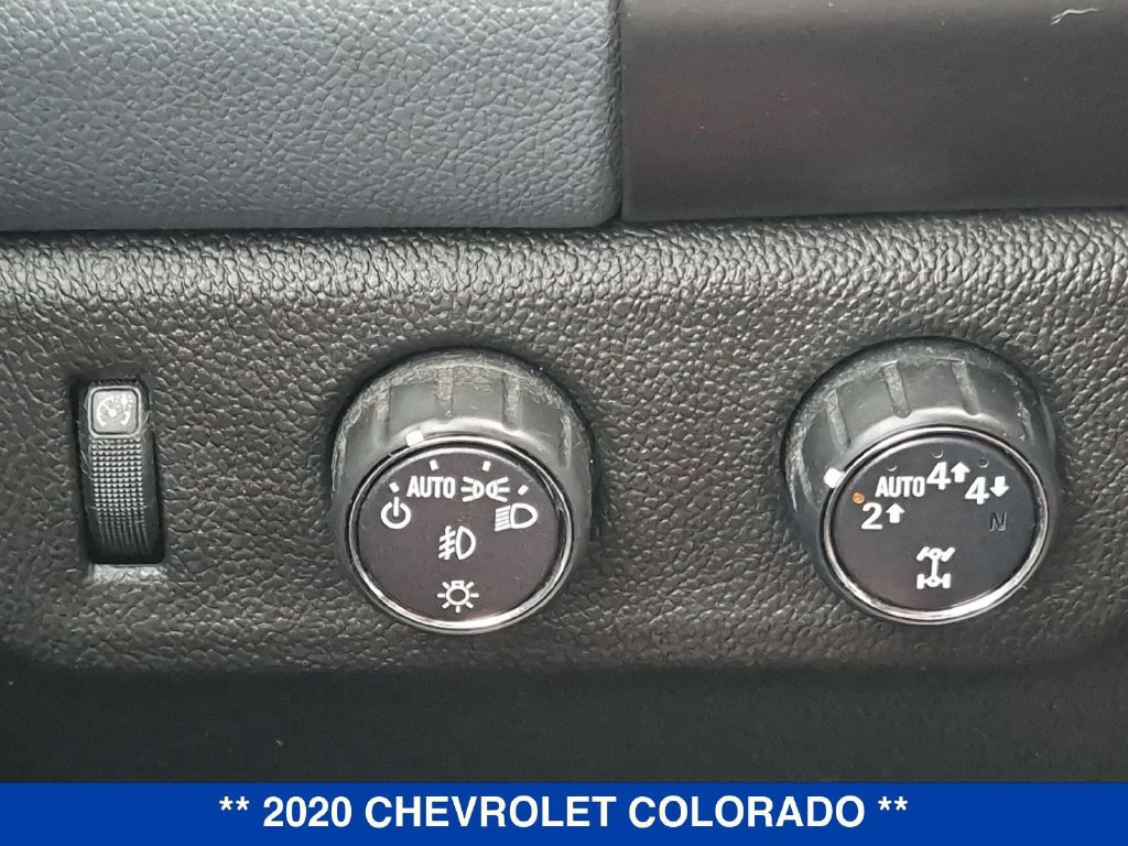 Used 2020 Chevrolet Colorado Z71 AWD/4WD image 28