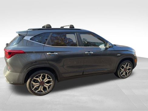 Used 2023 Kia Seltos SX w/ SX Sunroof Package image 7