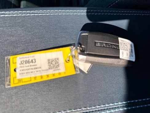 New 2025 Ford Bronco Heritage Edition image 28