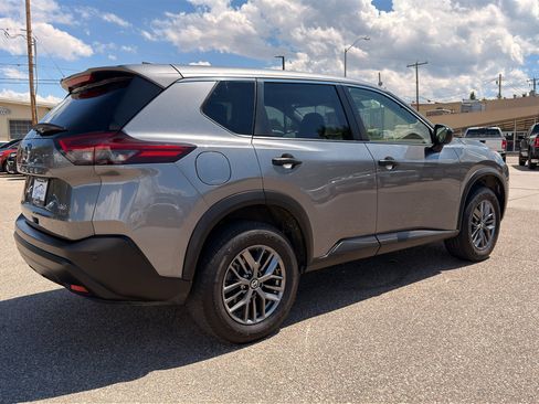 Used 2021 Nissan Rogue S AWD/4WD image 26