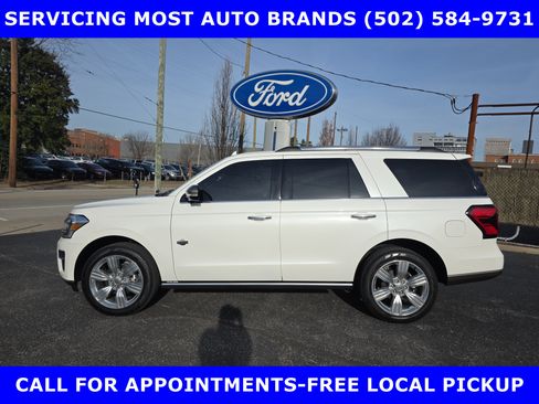 Used 2024 Ford Expedition King Ranch image 1