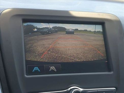 Used 2018 Chevrolet Equinox LS FWD image 13