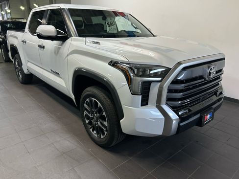 New 2026 Toyota Tundra Limited AWD/4WD image 2
