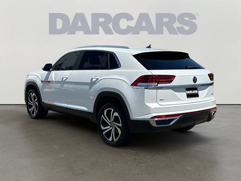 Used 2023 Volkswagen Atlas Cross Sport SEL AWD/4WD image 3