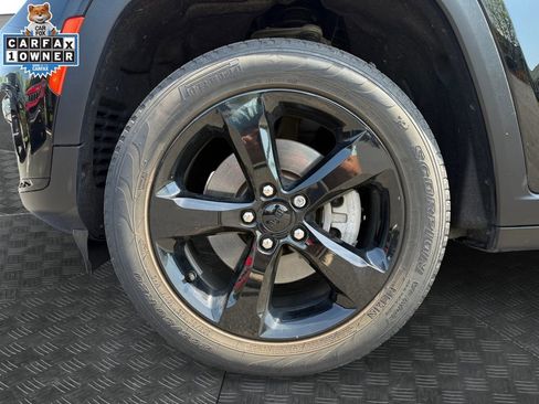 Certified 2022 Jeep Grand Cherokee L Limited w/ Black Appearance Package AWD/4WD image 20