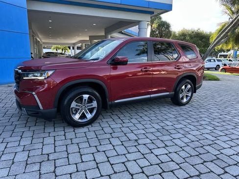Used 2024 Honda Pilot EX-L image 31