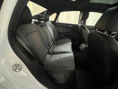 Used 2025 Volkswagen Jetta GLI Autobahn image 26