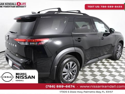 New 2024 Nissan Pathfinder SV w/ SV Premium Package image 8