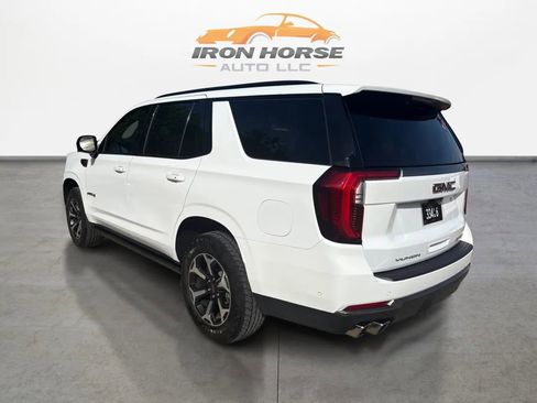 Used 2025 GMC Yukon AT4 Ultimate AWD/4WD image 7