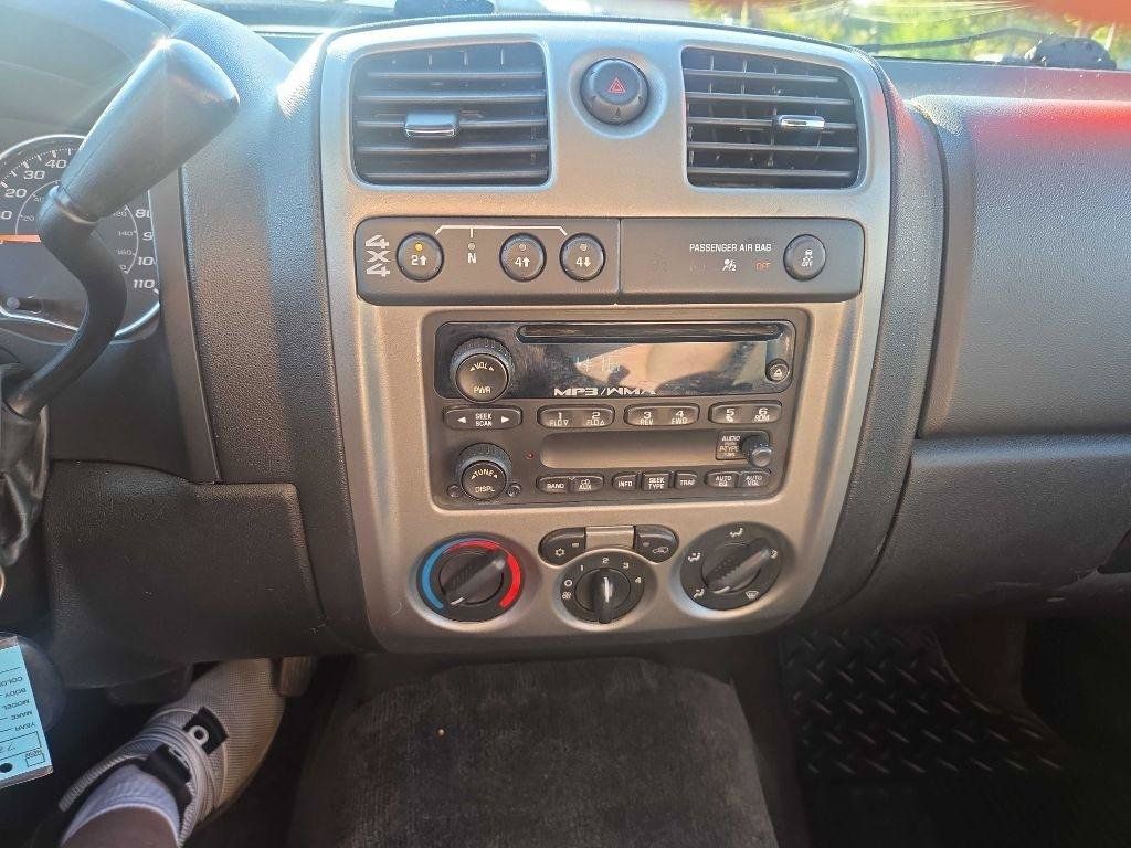 Used 2012 Chevrolet Colorado LT AWD/4WD image 13