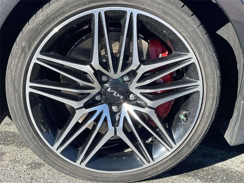 Certified 2023 Kia Stinger GT2 image 12