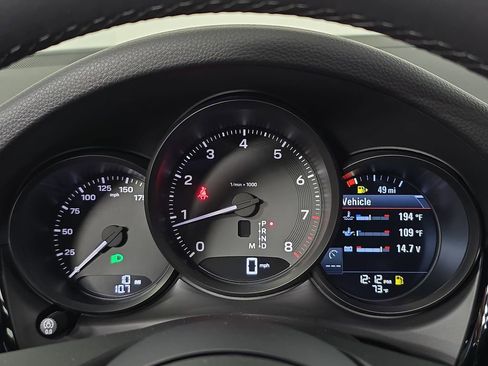 New 2026 Porsche Macan image 15