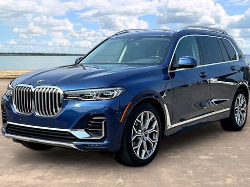 Used 2021 BMW X7 xDrive40i w/ Premium Package 2 AWD/4WD image 1
