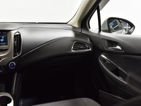 Used 2017 Chevrolet Cruze LS image 14