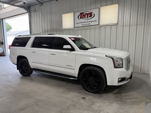 Used 2016 GMC Yukon XL Denali w/ Open Road Package AWD/4WD image 1