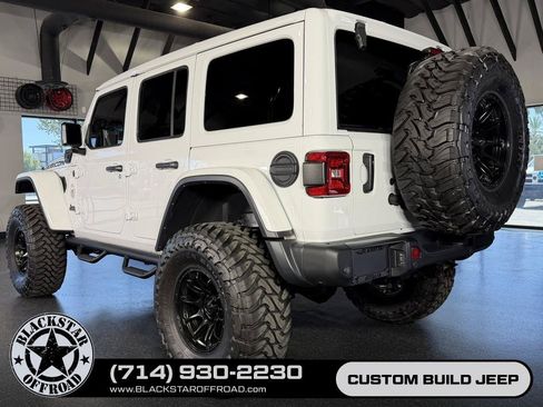 Used 2024 Jeep Wrangler Unlimited Rubicon 4xe AWD/4WD image 16