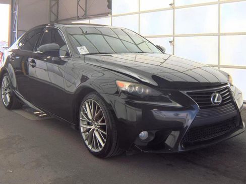 Used 2014 Lexus IS 250 w/ Navigation Package image 3