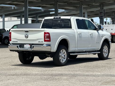 Used 2020 RAM 2500 Laramie AWD/4WD image 3