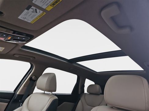 Used 2023 Hyundai Santa Fe Limited image 34