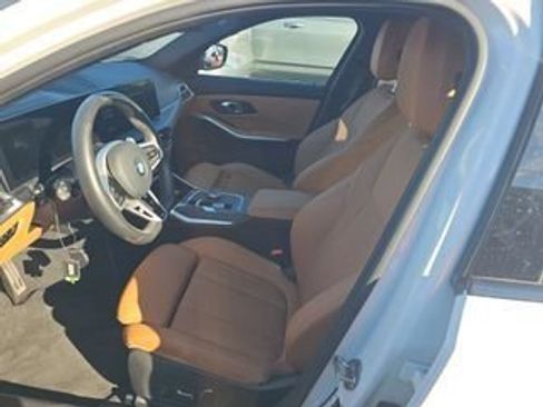 Used 2025 BMW 330i xDrive Sedan w/ M Sport Package image 4