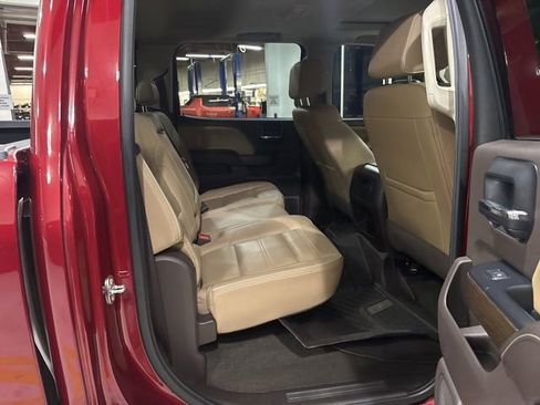 Used 2018 GMC Sierra 2500 Denali w/ Duramax Plus Package image 29