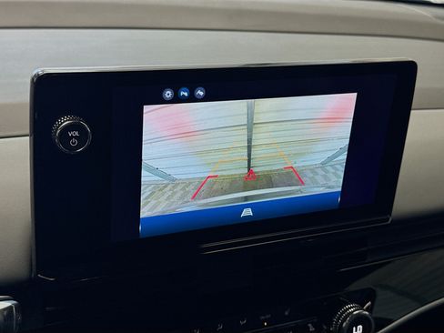 Used 2025 Honda Prologue Touring image 10