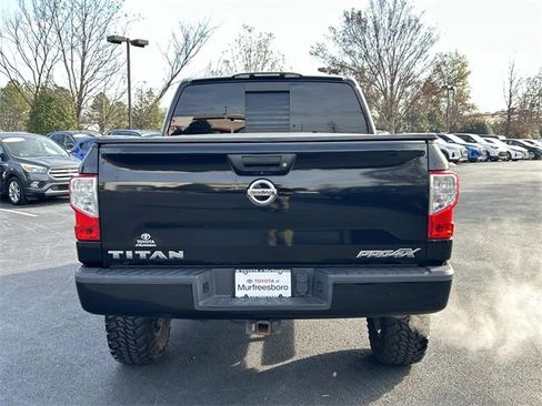 Used 2017 Nissan Titan PRO-4X image 5