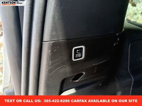 Used 2025 Jeep Wagoneer L Series III image 39