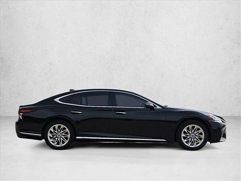 Used 2018 Lexus LS 500 w/ Accessory Package (Z2) image 4