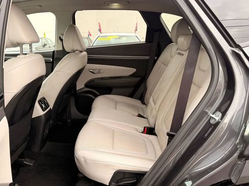 Used 2024 Hyundai Tucson Limited image 13
