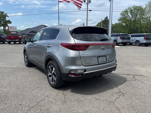 Used 2020 Kia Sportage LX AWD/4WD image 3