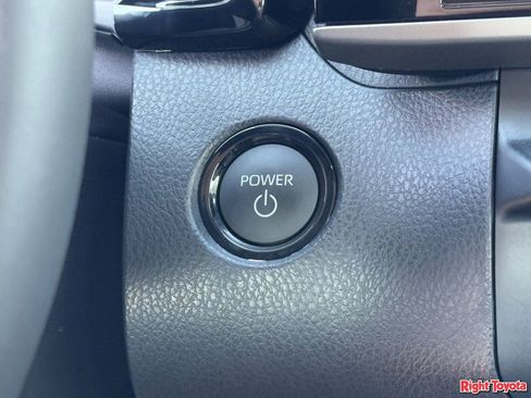 Certified 2026 Toyota Camry XLE image 28