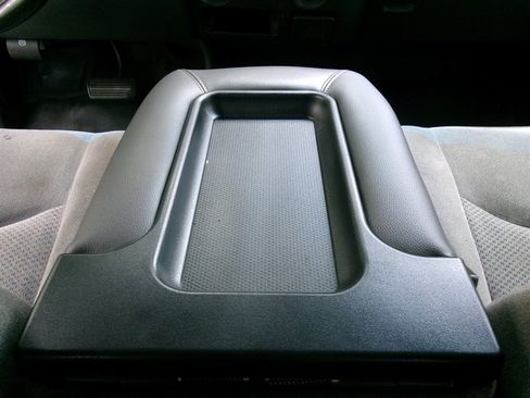 Used 2004 Chevrolet Silverado 1500 LS RWD image 19
