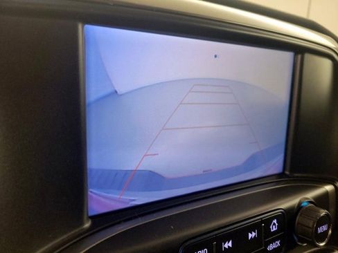 Used 2017 Chevrolet Silverado 1500 LT w/ All Star Edition image 4