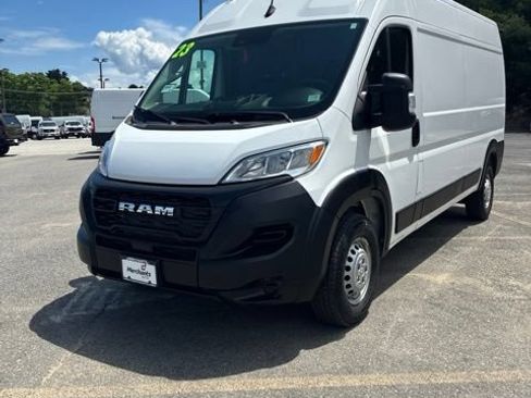 Used 2023 RAM ProMaster 2500 FWD image 3