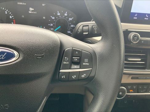 Used 2020 Ford Escape SE FWD image 18