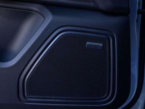 New 2026 Porsche Macan Turbo AWD/4WD image 47