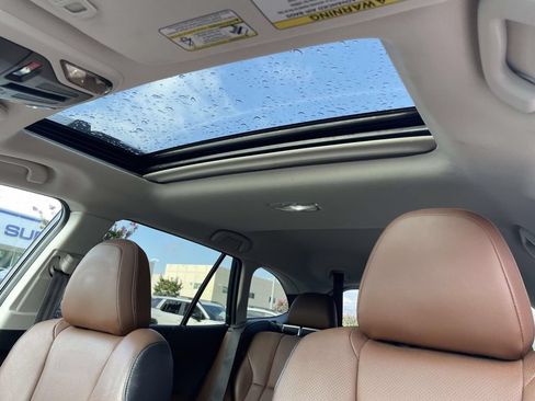 Used 2022 Subaru Outback Touring w/ Popular Package #2 AWD/4WD image 9
