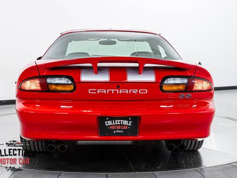 Used 2002 Chevrolet Camaro Z28 w/ SS Performance/Appearance Pkg image 33