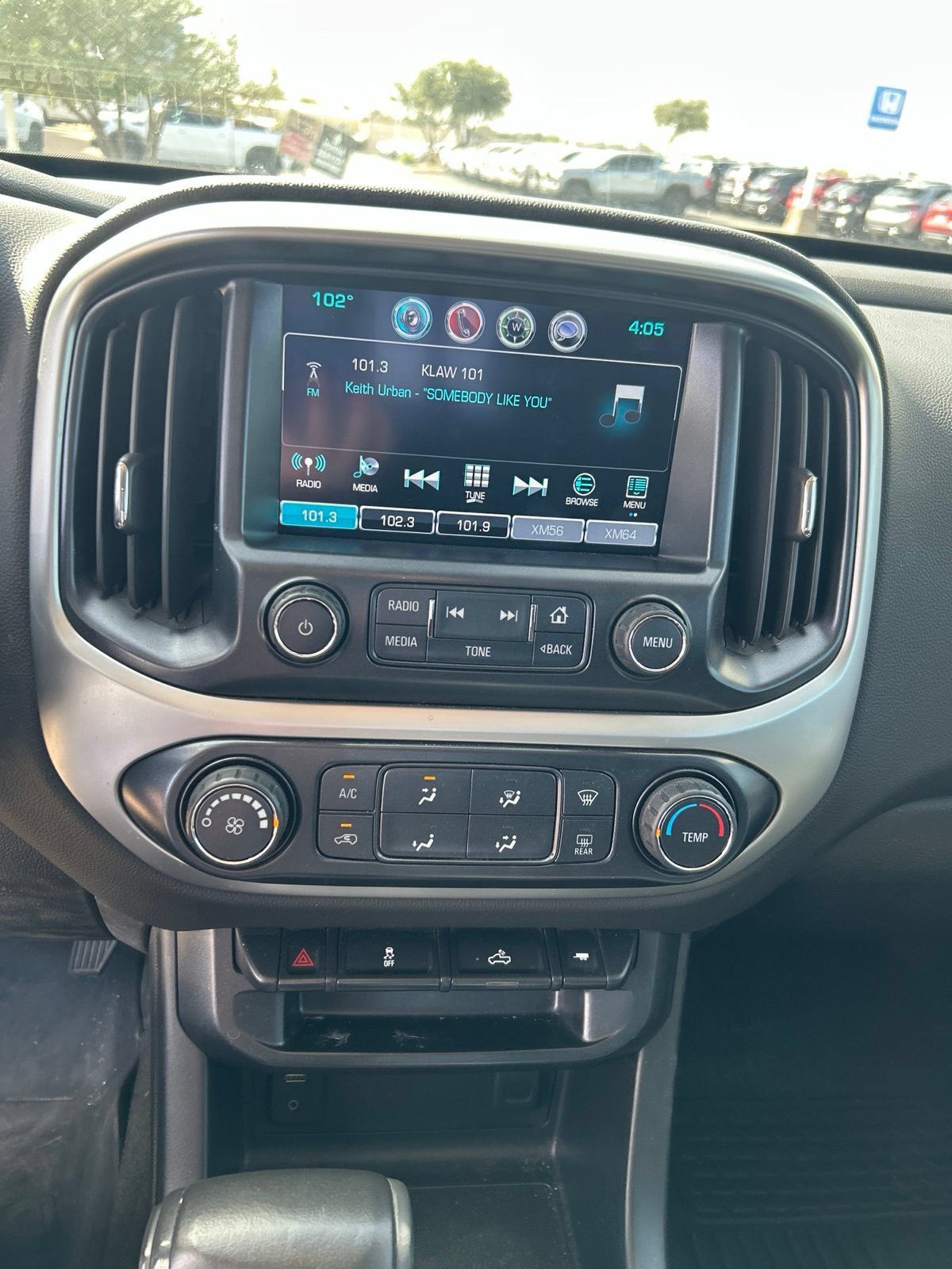 Used 2016 Chevrolet Colorado LT w/ LT Convenience Package RWD image 13