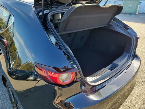 Used 2024 MAZDA MAZDA3 s image 10